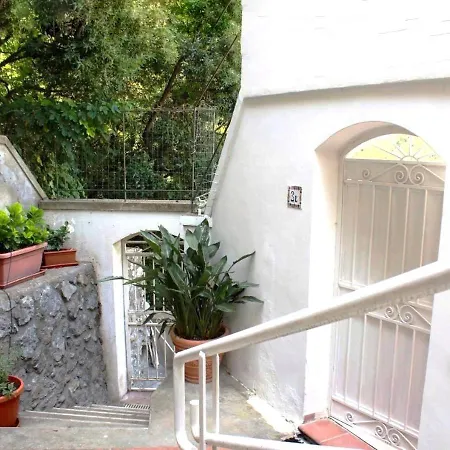 Casa Gloria Apartment *